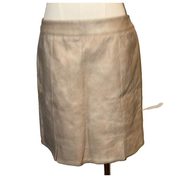 Off White Molly Green Faux leather Skirt/Size Medium/Nashville Based/Double slit - Picture 2 of 3